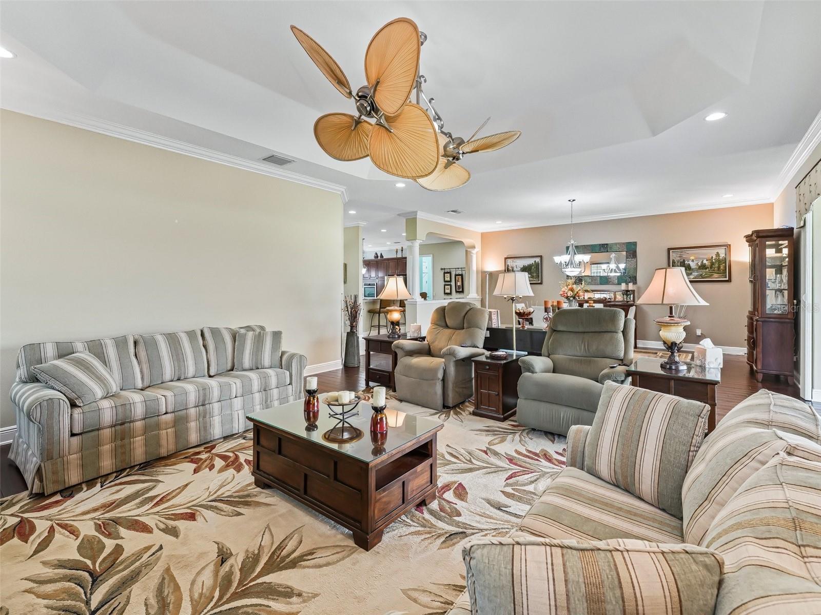 2954 CEDAR GROVE LOOP, THE VILLAGES, FL, 32163