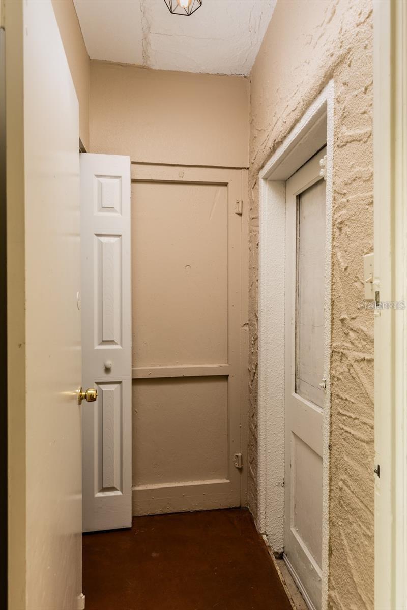 3655 1ST AVE N, DOWNSTAIRS UNIT, ST PETERSBURG, FL, 33713