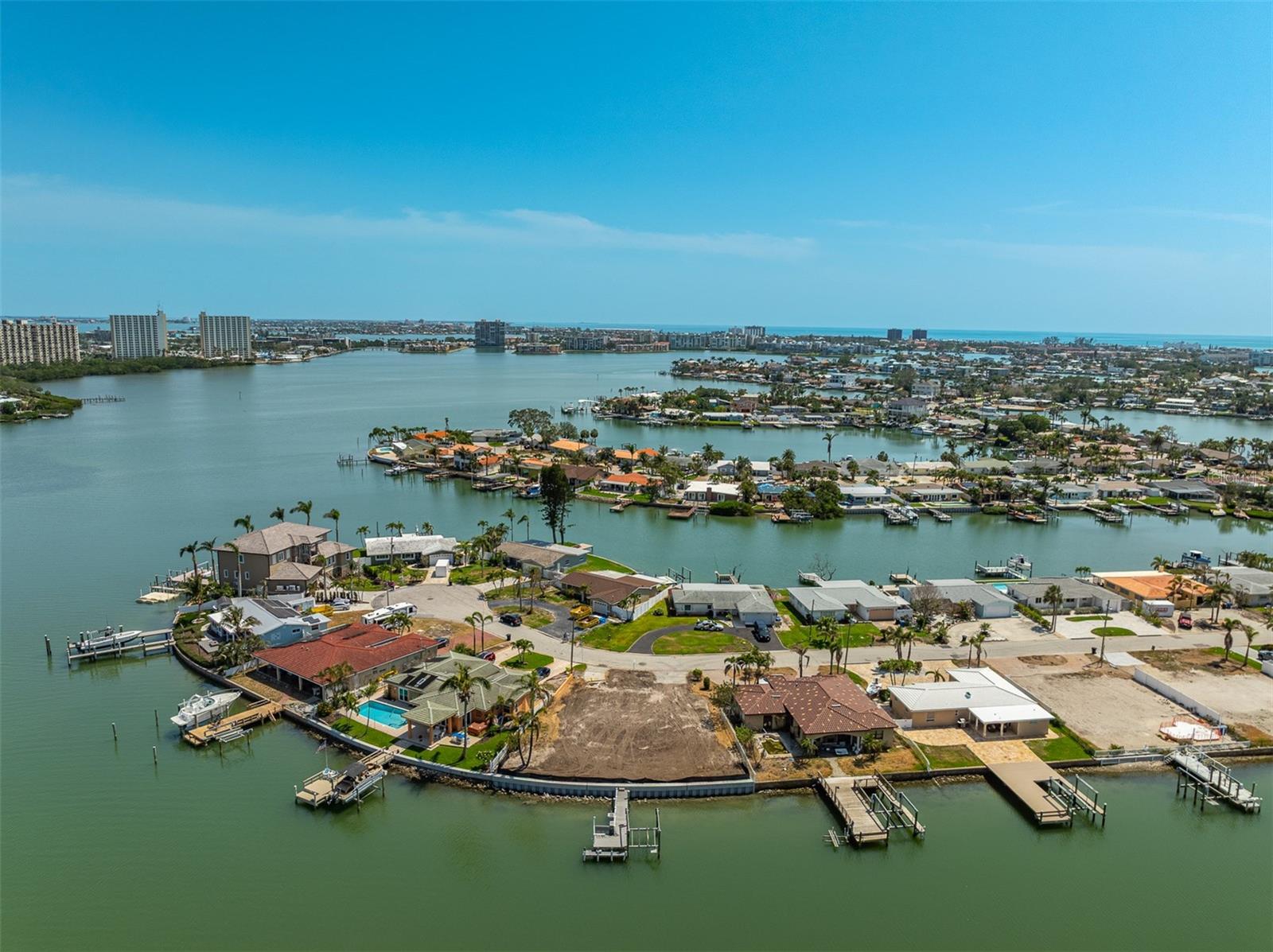 7821 3RD AVE S, ST PETERSBURG, FL, 33707