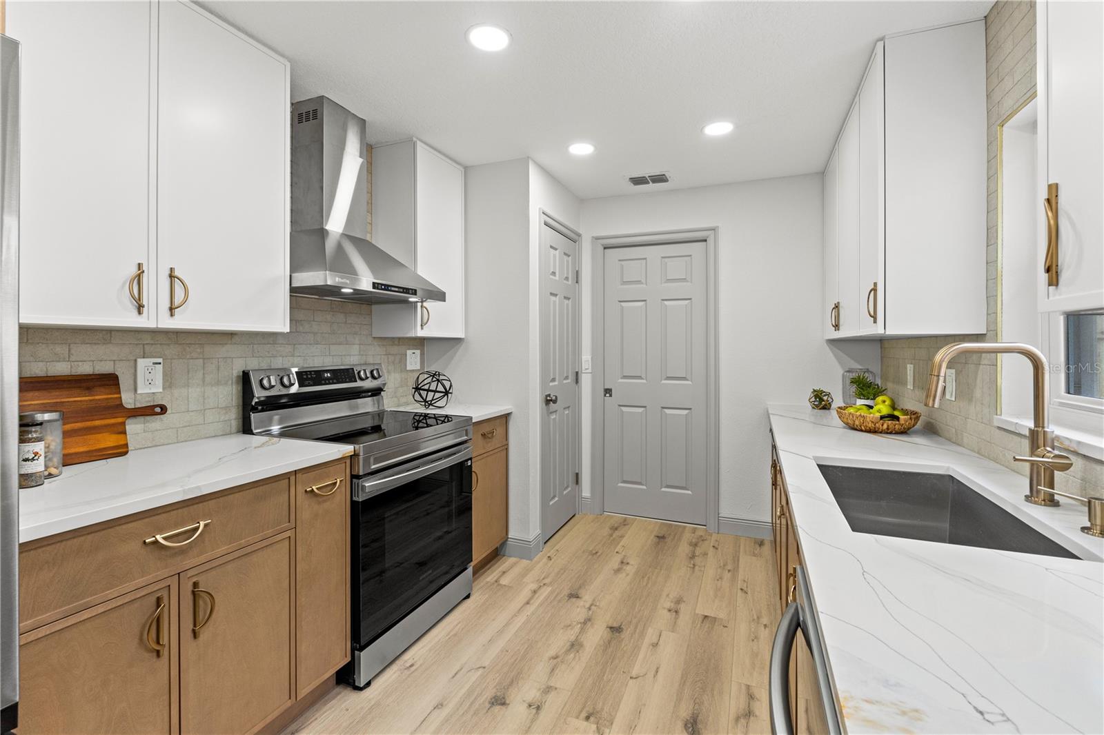 13211 111TH LN, LARGO, FL, 33778