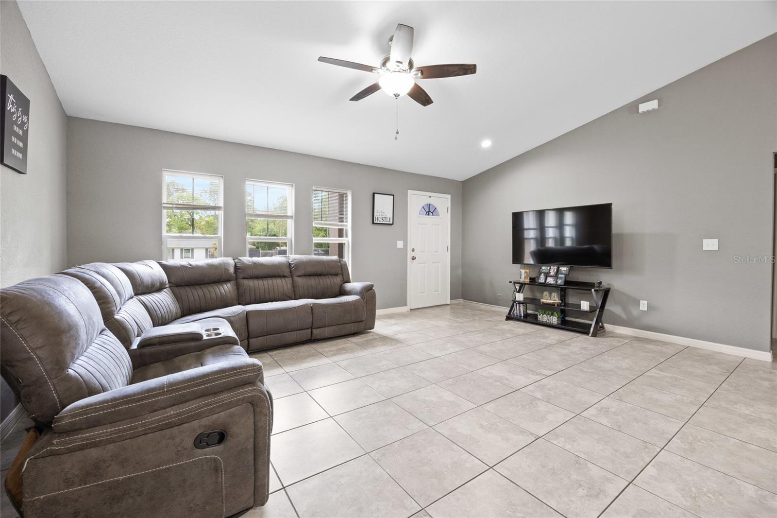 60 HEMLOCK TRL, OCALA, FL, 34472