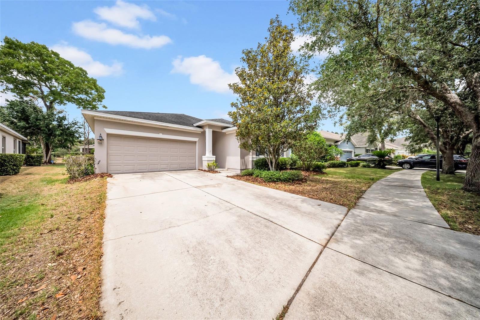 15810 STARLING WATER DR, LITHIA, FL, 33547