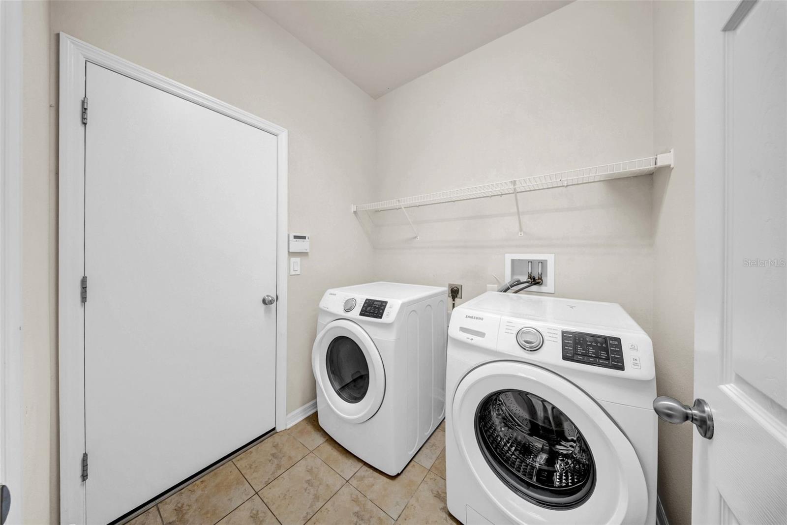 15810 STARLING WATER DR, LITHIA, FL, 33547