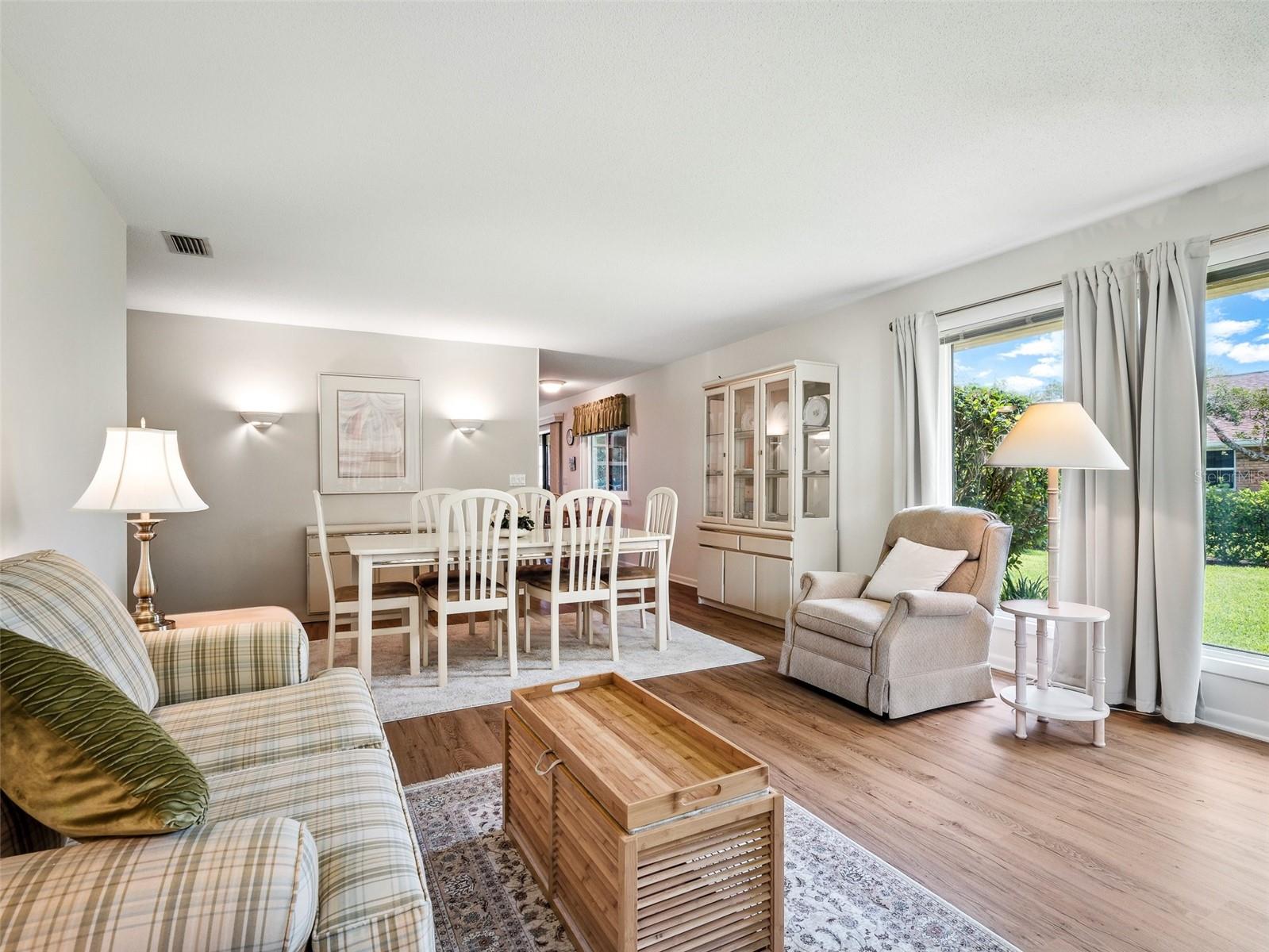 257 SWEET BAY AVE, NEW SMYRNA BEACH, FL, 32168