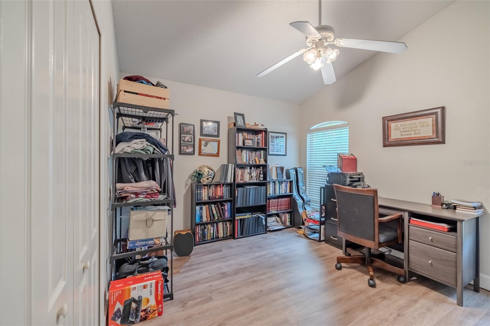 412 HENDERSON AVE, SEFFNER, FL, 33584