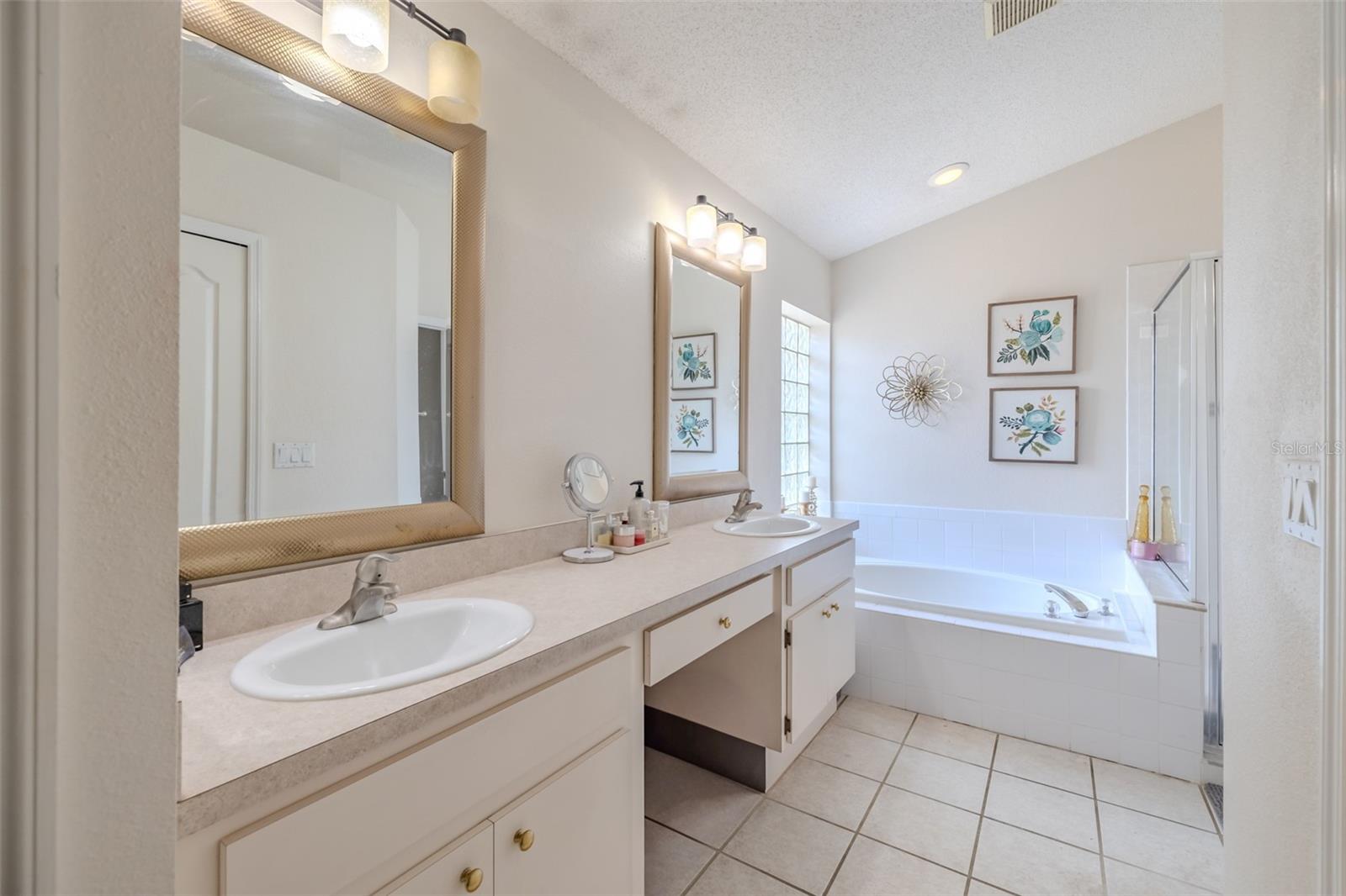 412 HENDERSON AVE, SEFFNER, FL, 33584