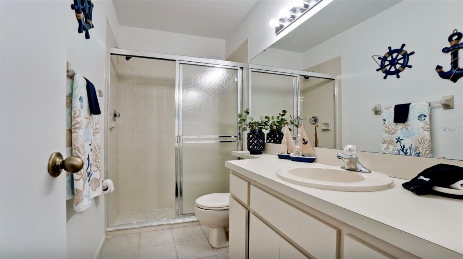 3911 39TH AVE W, BRADENTON, FL, 34205