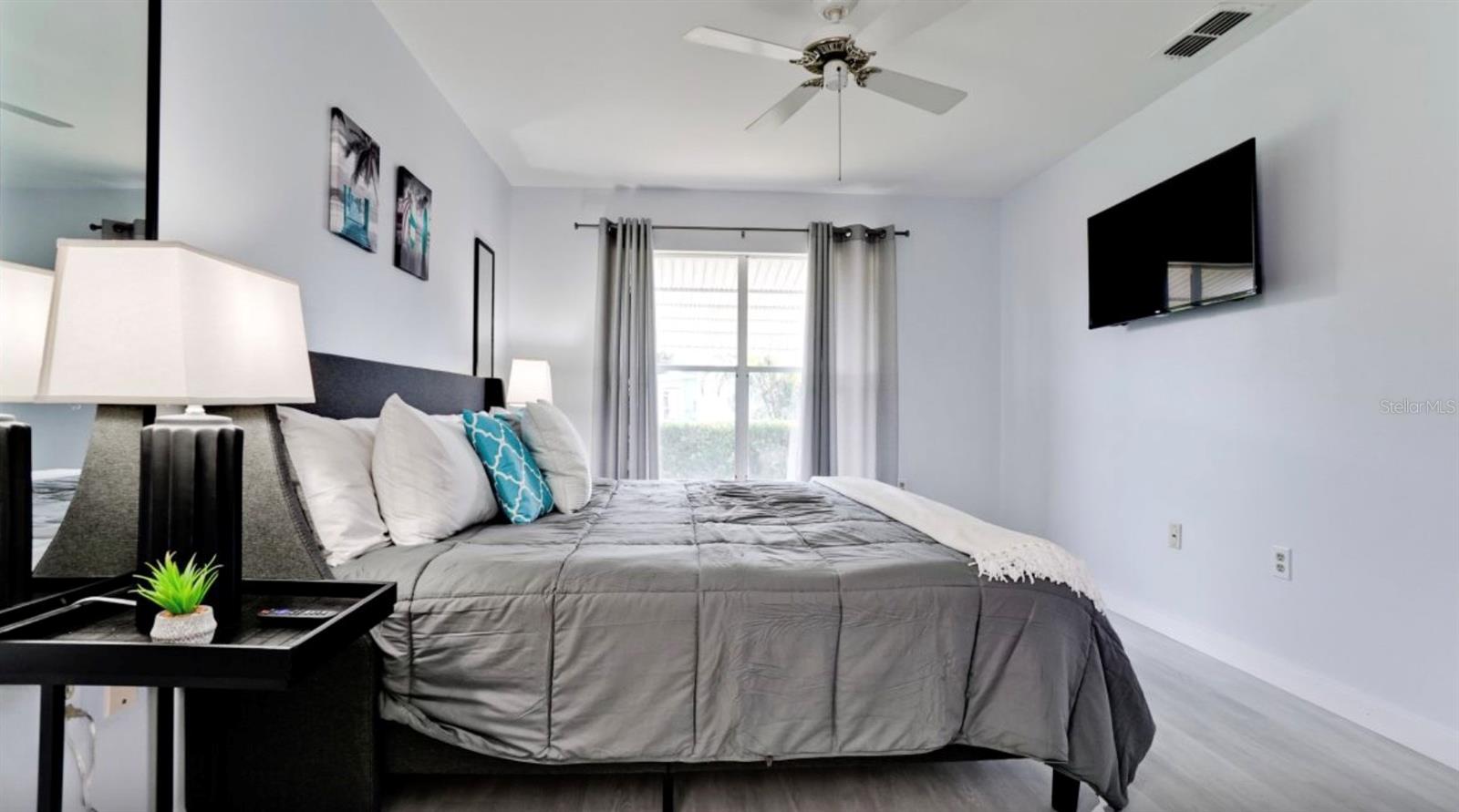 3911 39TH AVE W, BRADENTON, FL, 34205