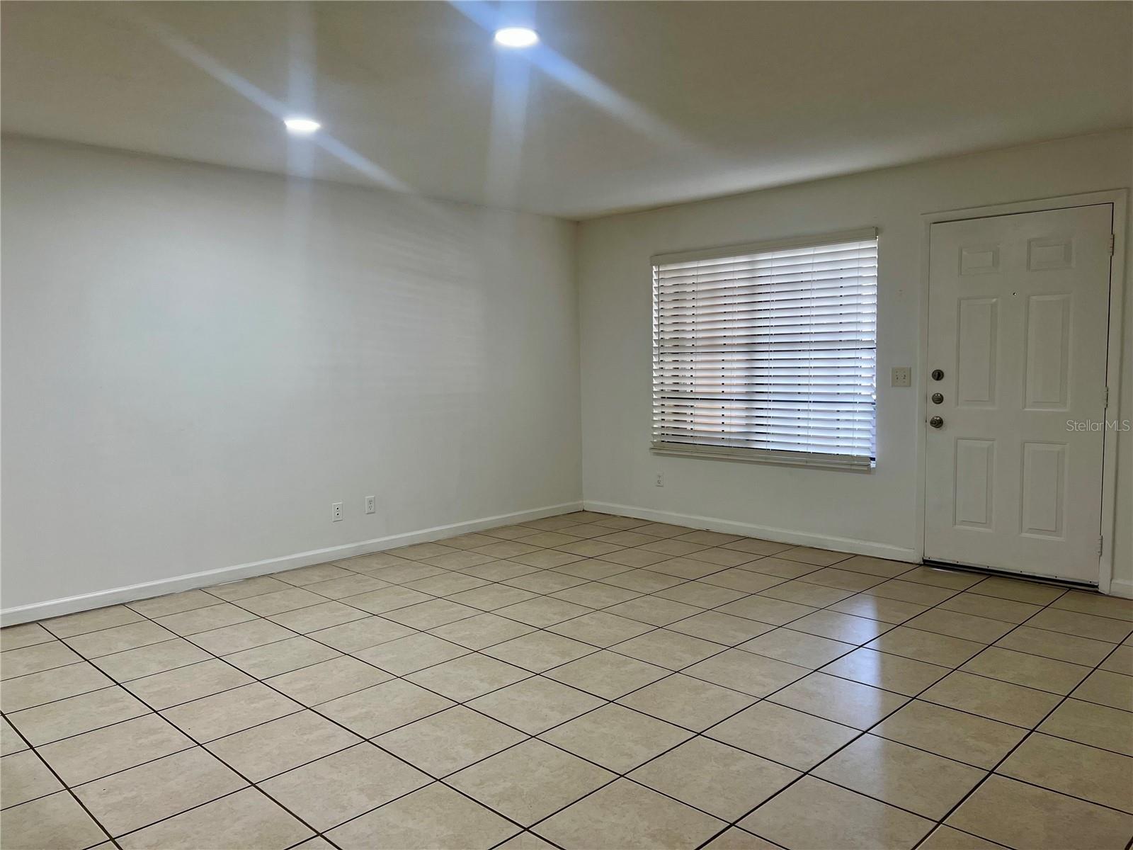 315 LAKEPOINTE DR #101, ALTAMONTE SPRINGS, FL, 32701