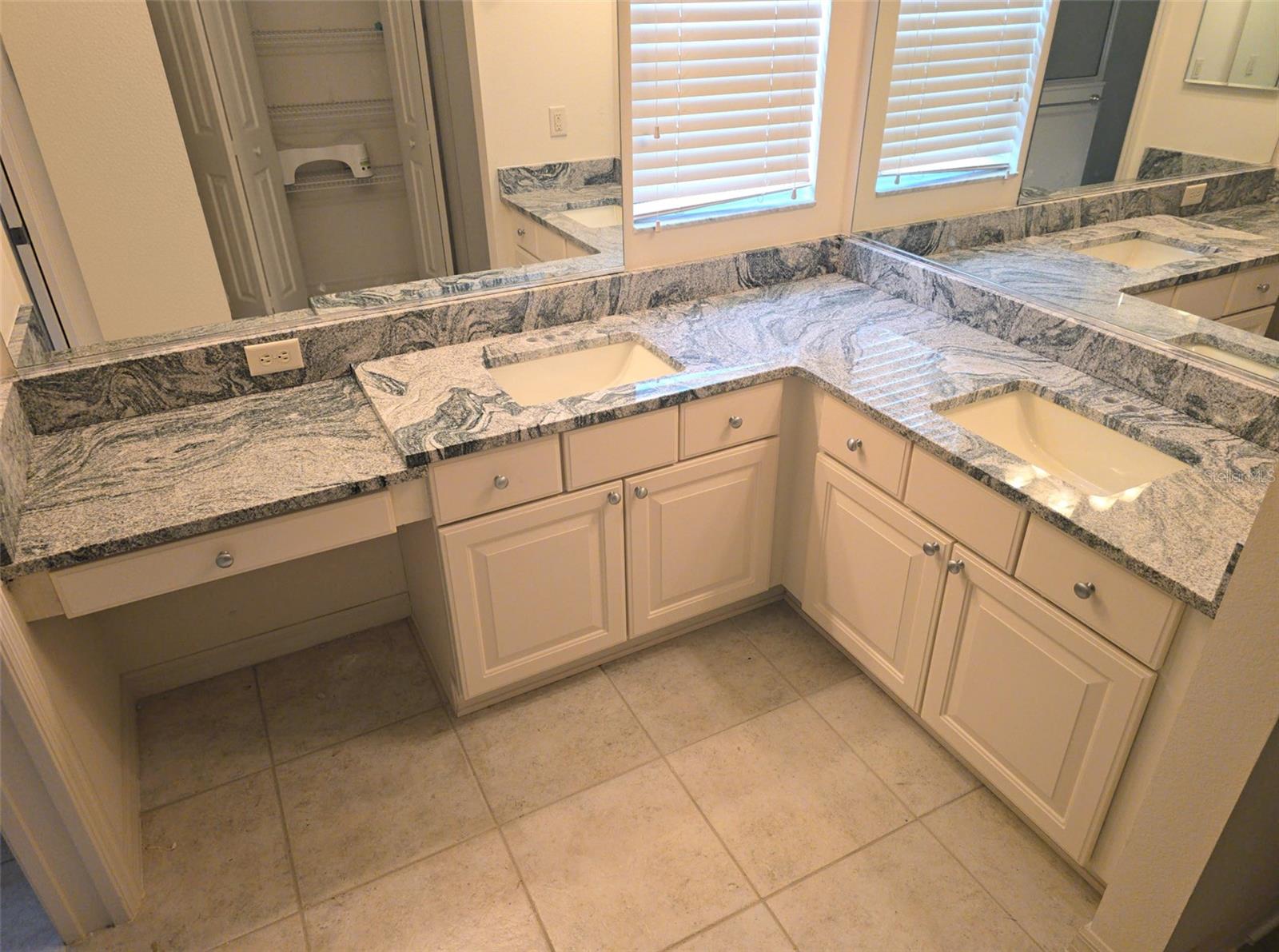 2120 WILLOW GROVE WAY, THE VILLAGES, FL, 32162