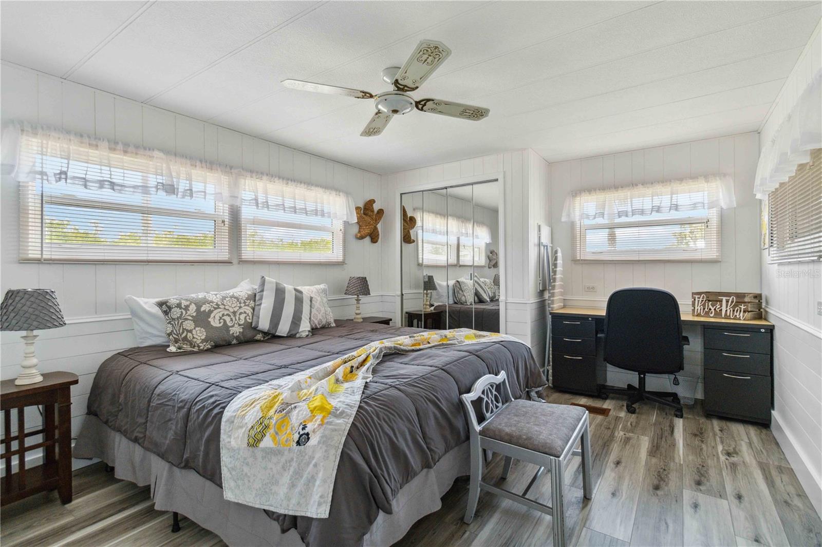 A4651653 Property Photo