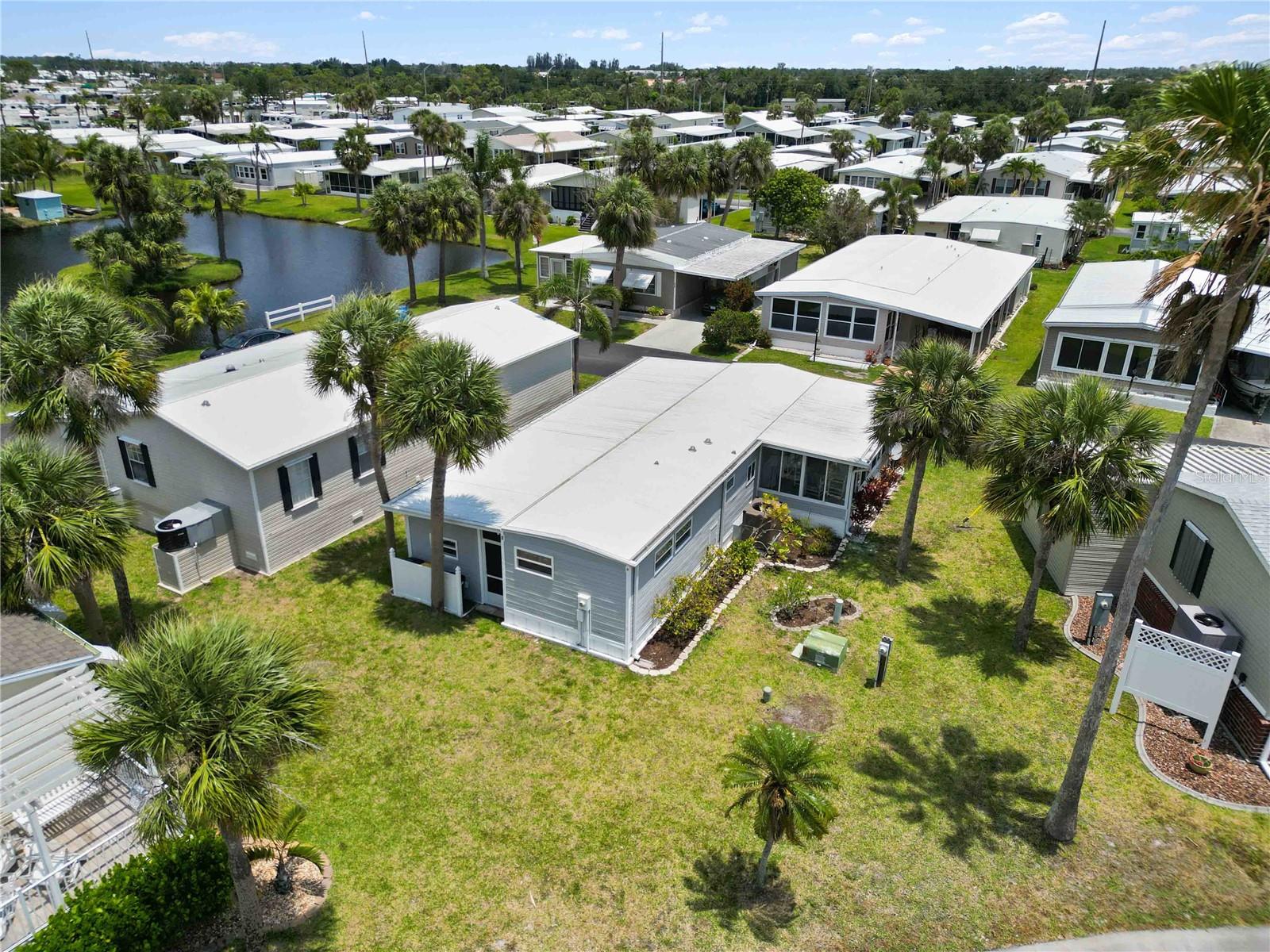 A4651653 Property Photo