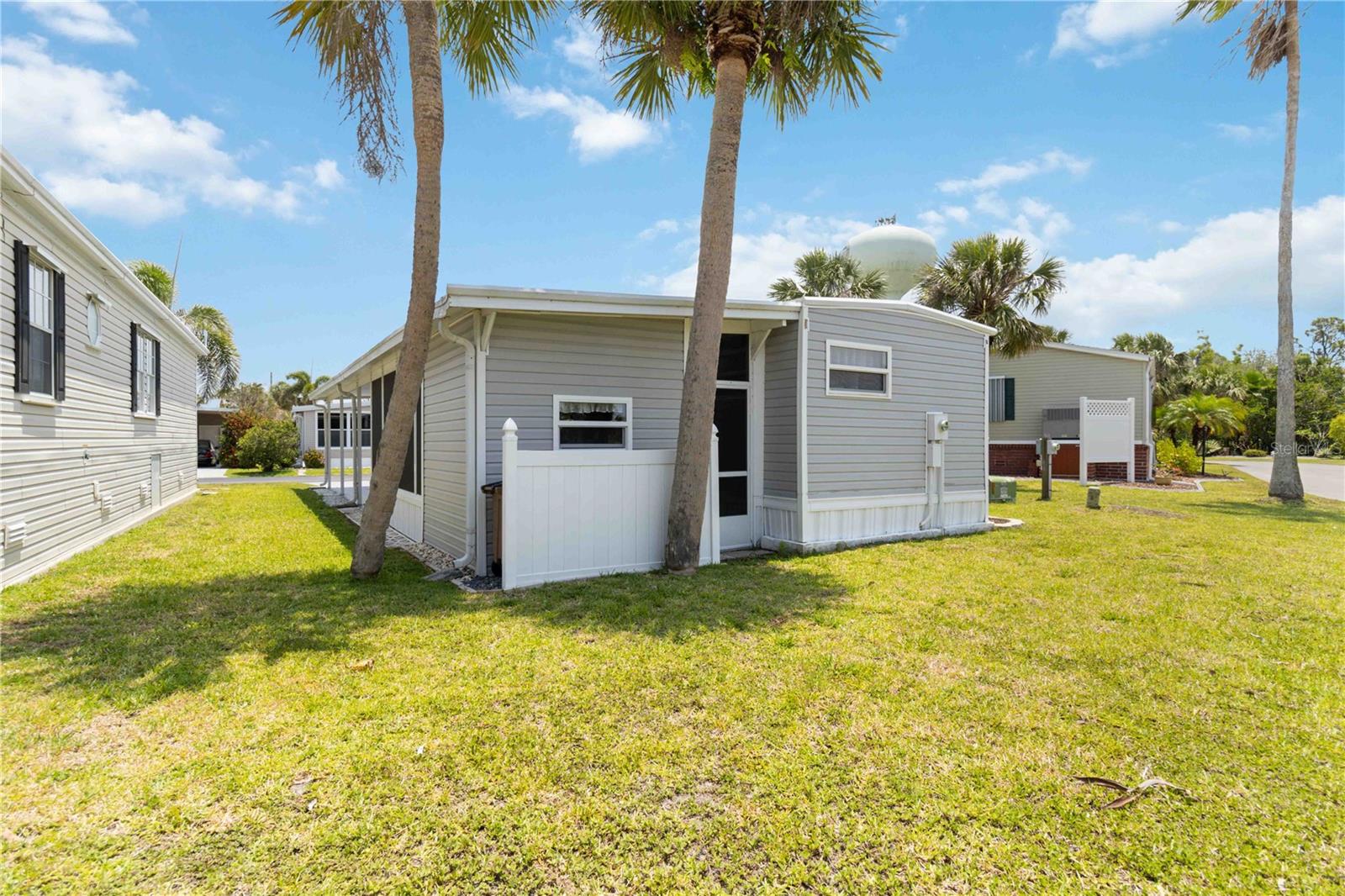 A4651653 Property Photo