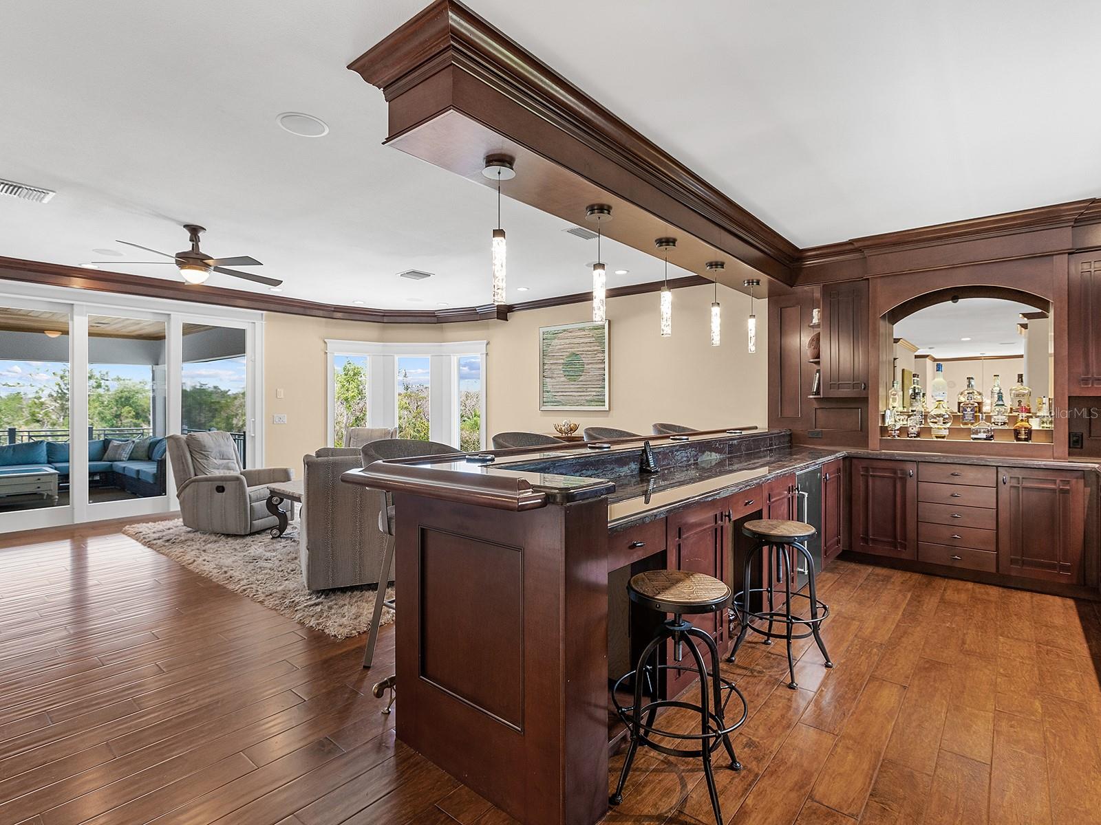 A4651663 Property Photo