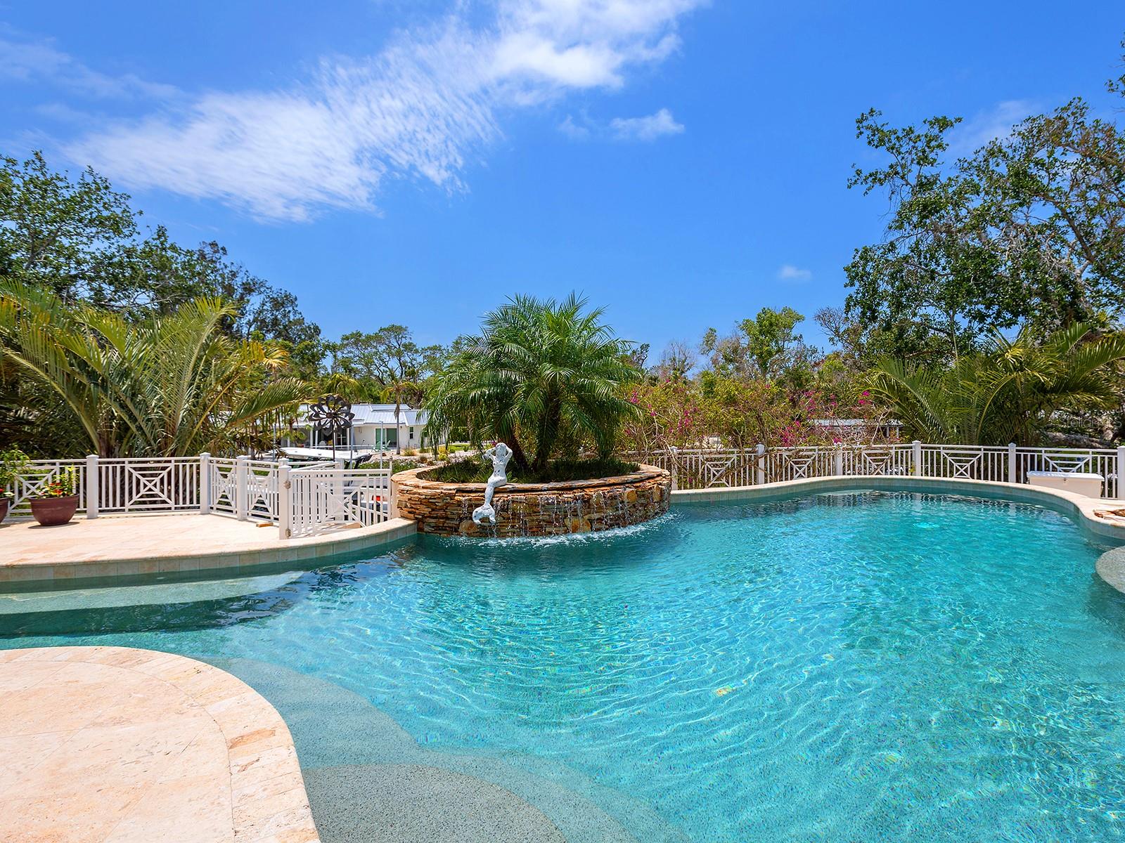 A4651663 Property Photo