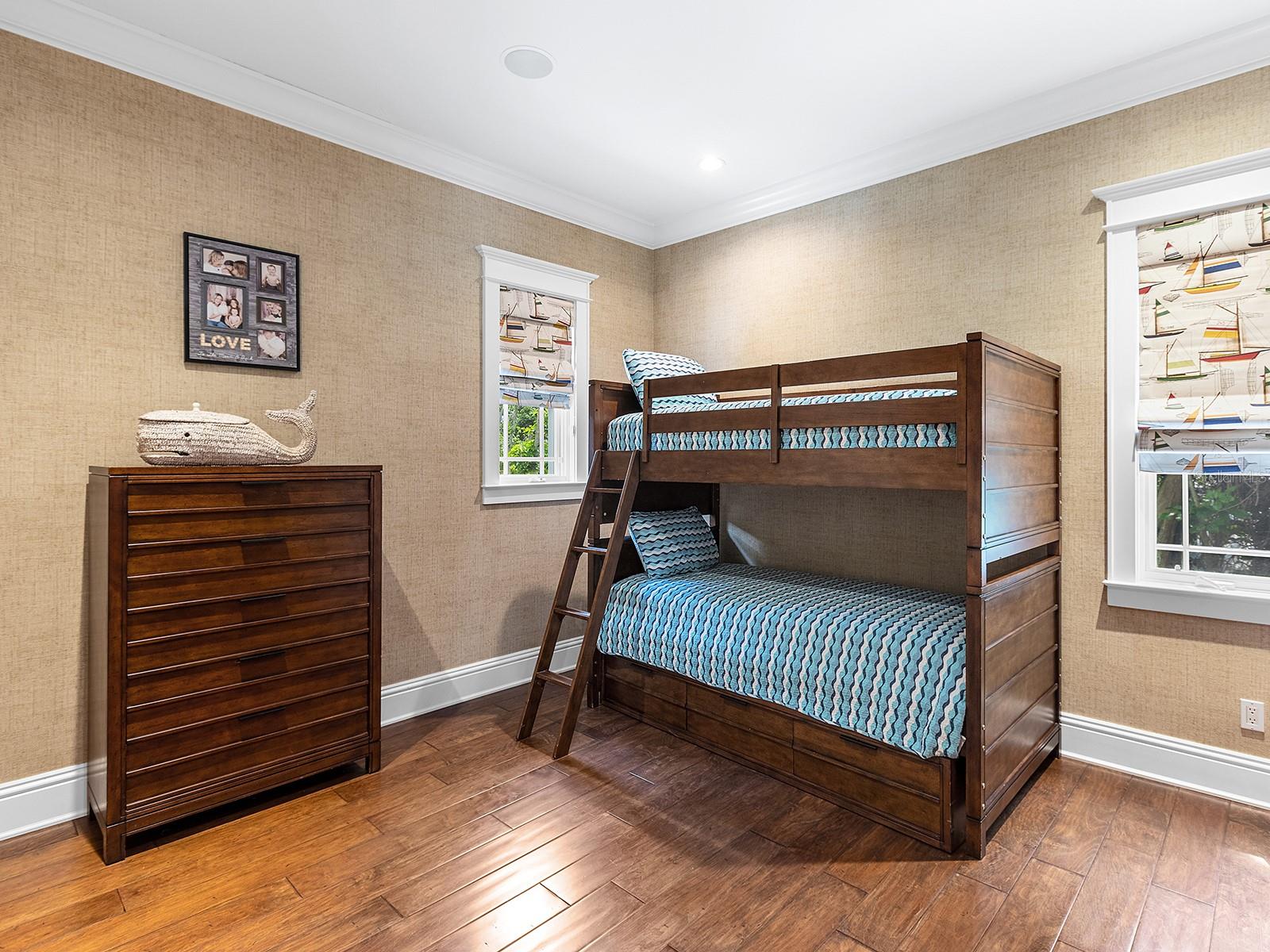 A4651663 Property Photo