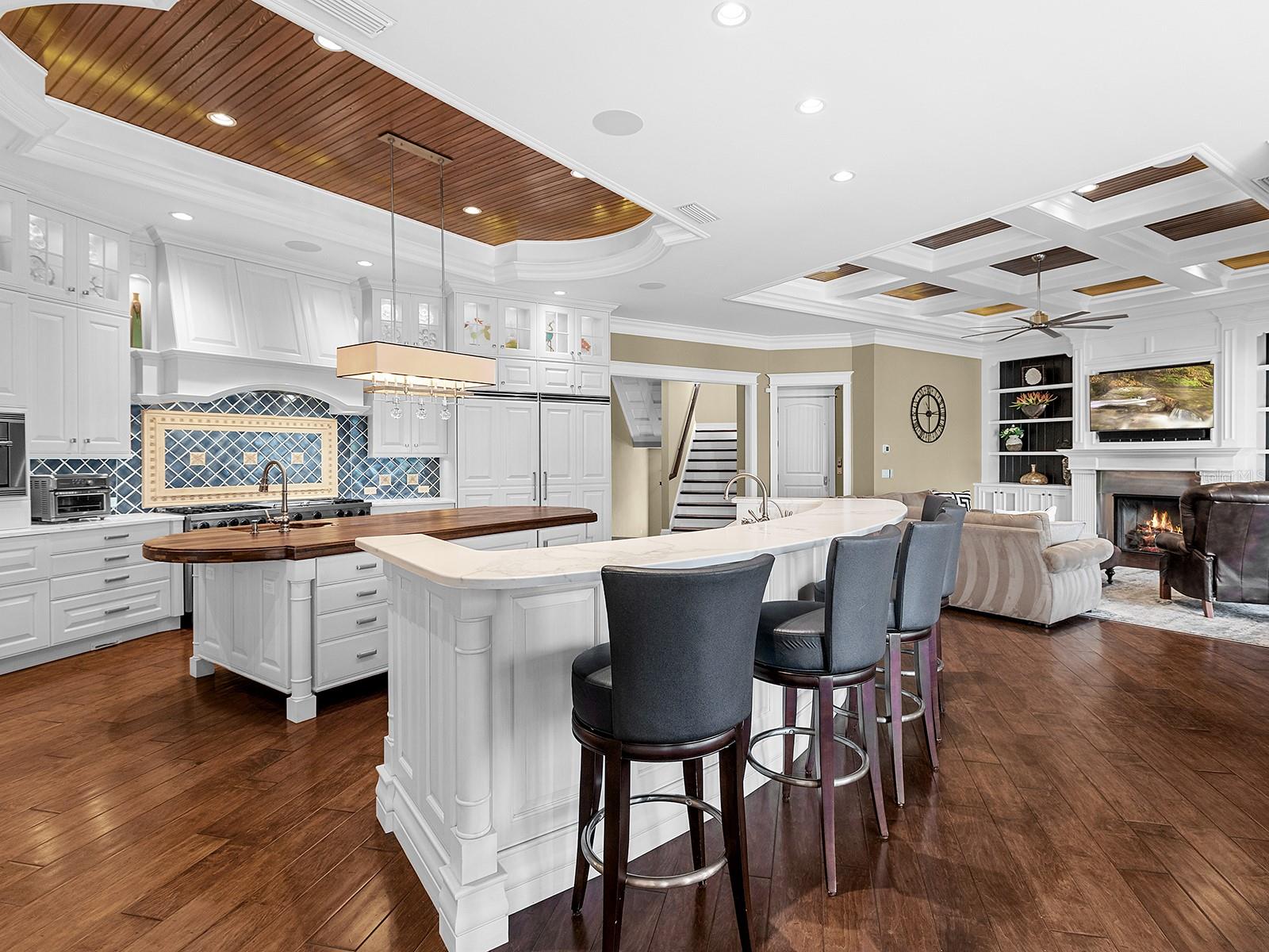 A4651663 Property Photo