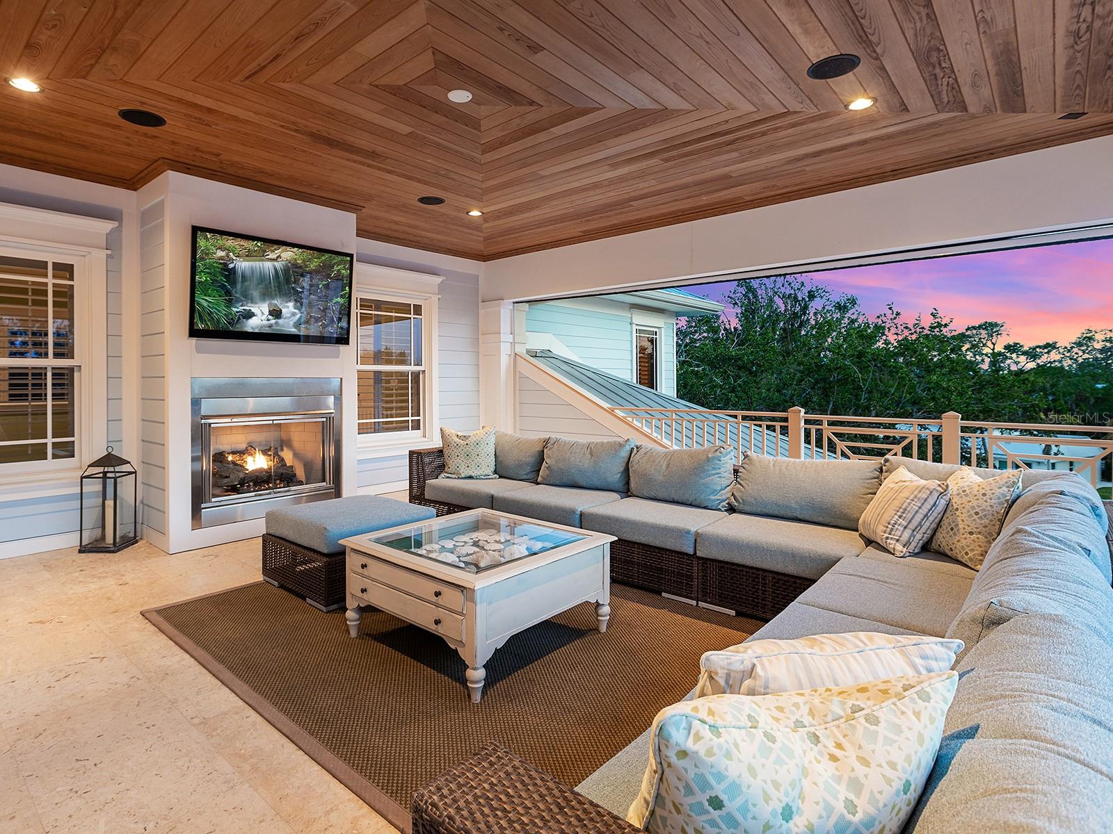 A4651663 Property Photo