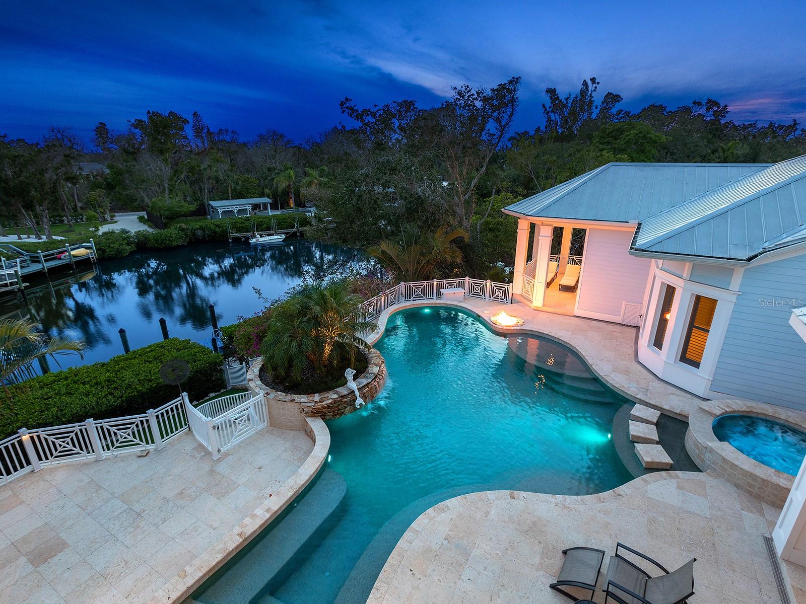 A4651663 Property Photo