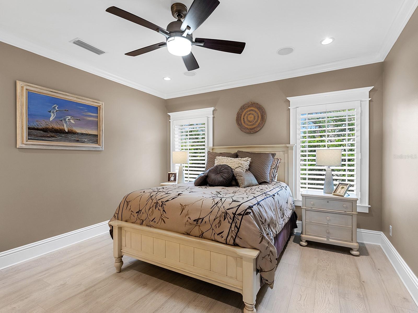 A4651663 Property Photo