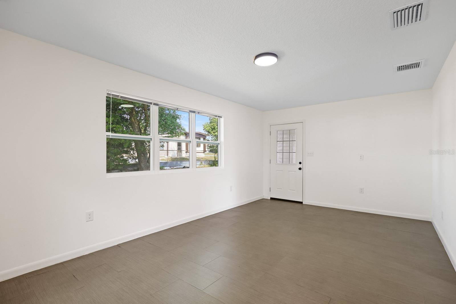 6109 16TH ST, ZEPHYRHILLS, FL, 33542