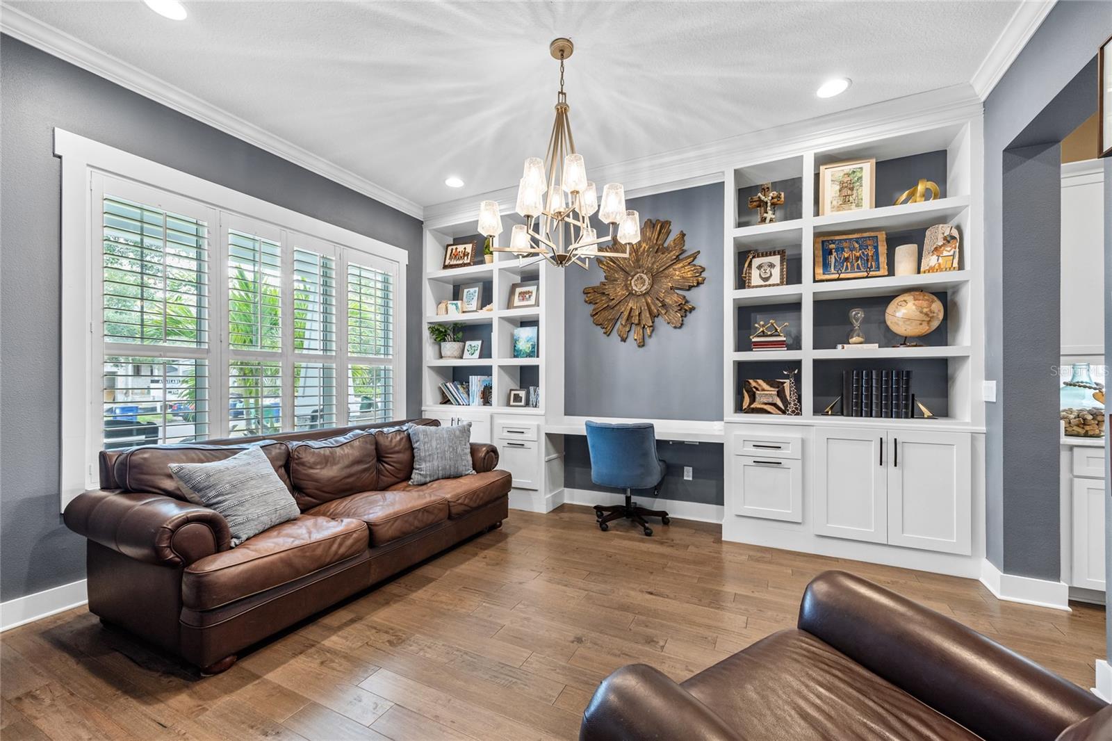 3611 W ROYAL PALM CIR, TAMPA, FL, 33629