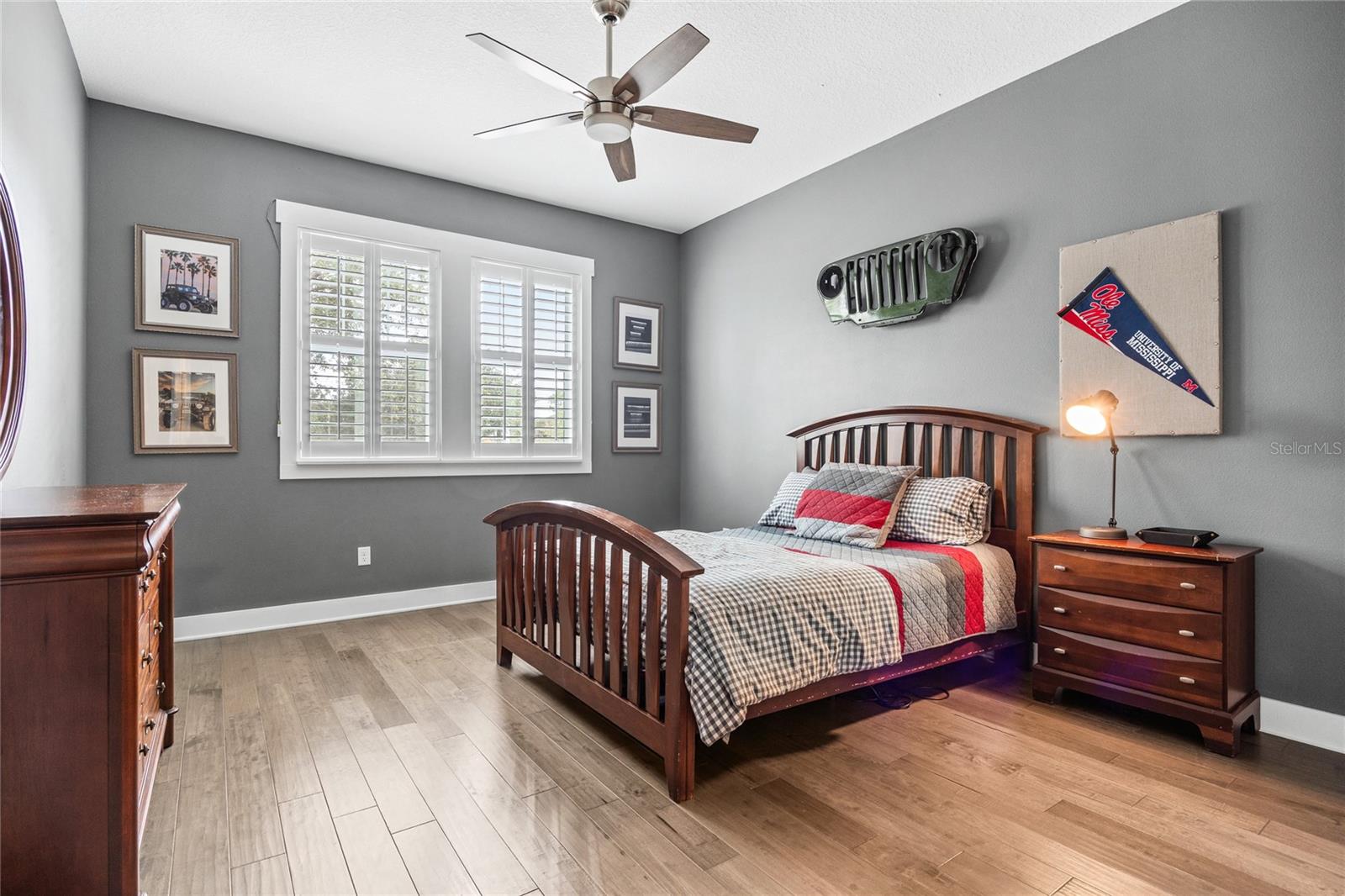 3611 W ROYAL PALM CIR, TAMPA, FL, 33629