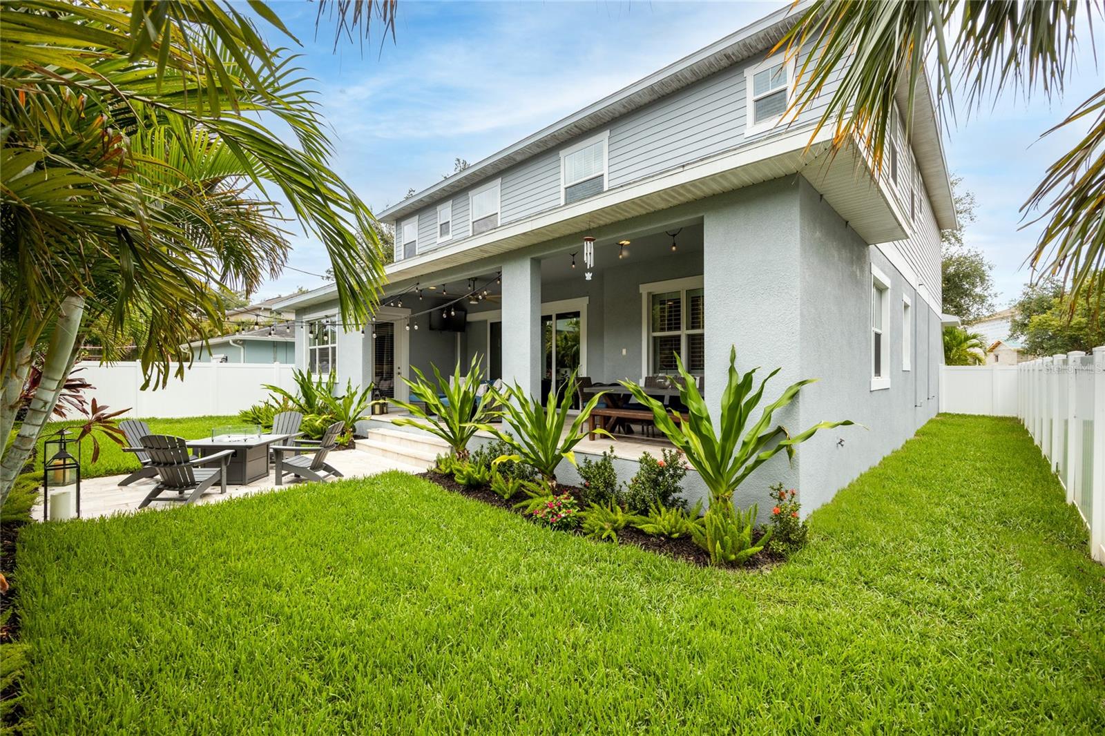 3611 W ROYAL PALM CIR, TAMPA, FL, 33629