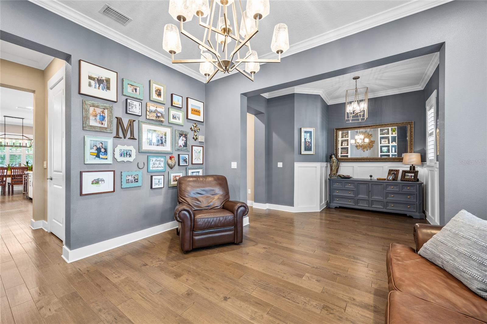 3611 W ROYAL PALM CIR, TAMPA, FL, 33629