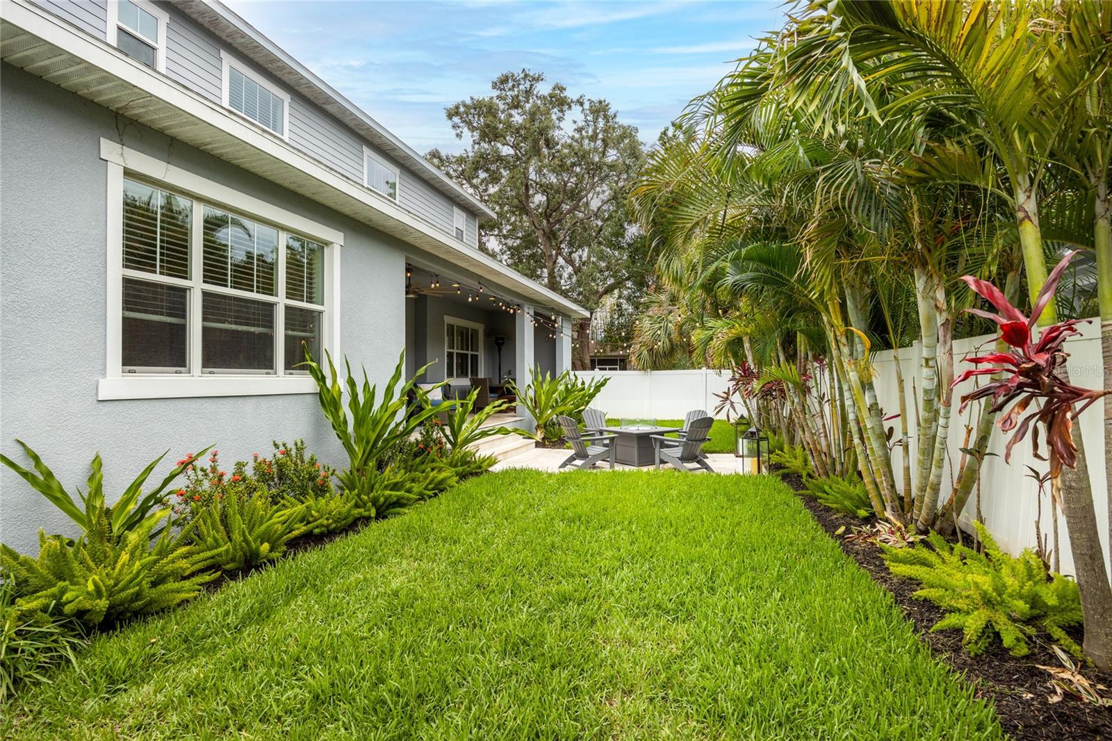 3611 W ROYAL PALM CIR, TAMPA, FL, 33629