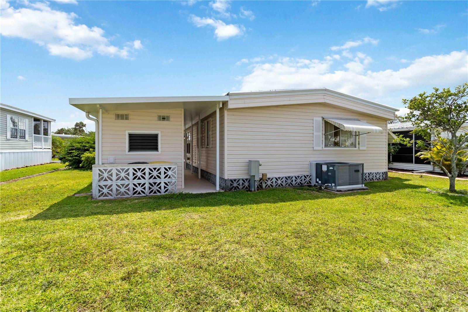 10303 BURNT STORE RD #25, PUNTA GORDA, FL, 33950