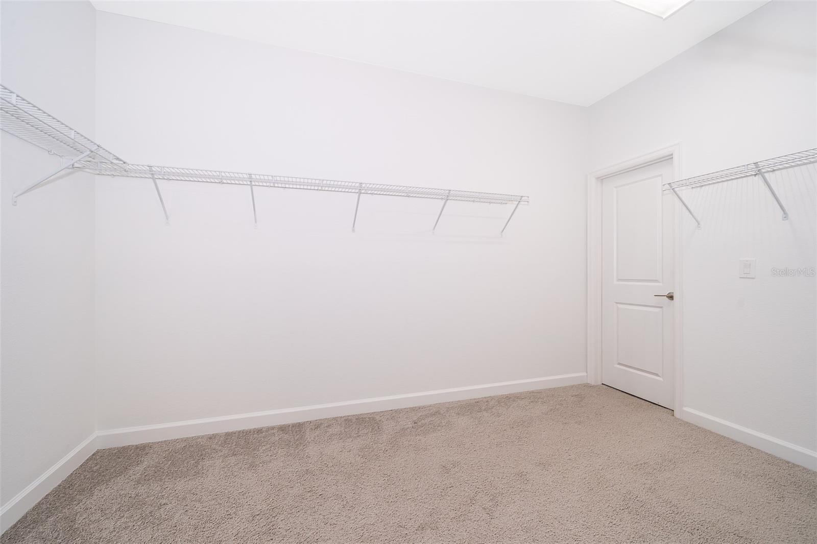 11054 CYRILLA WOODS DR, ORLANDO, FL, 32832