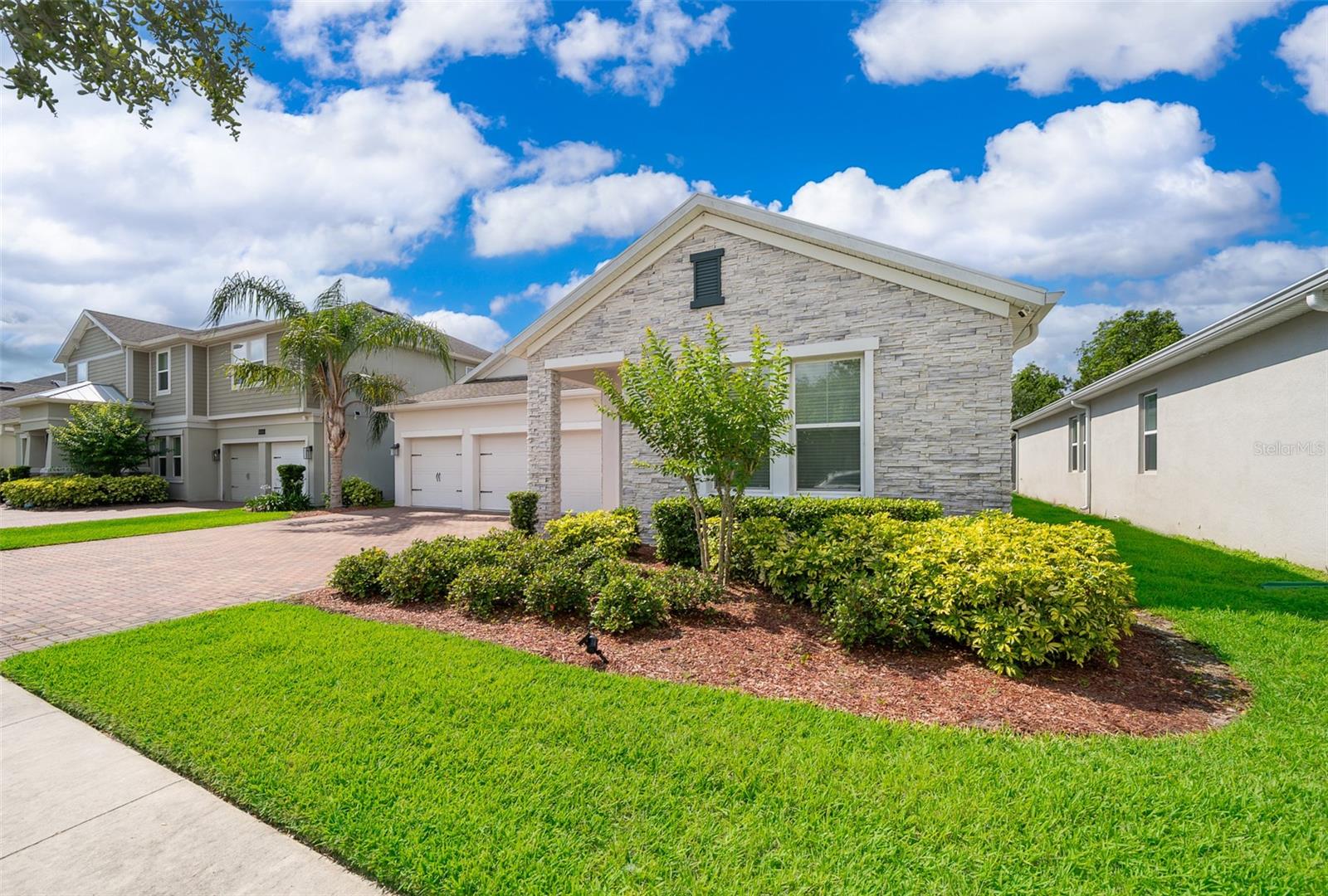 11054 CYRILLA WOODS DR, ORLANDO, FL, 32832