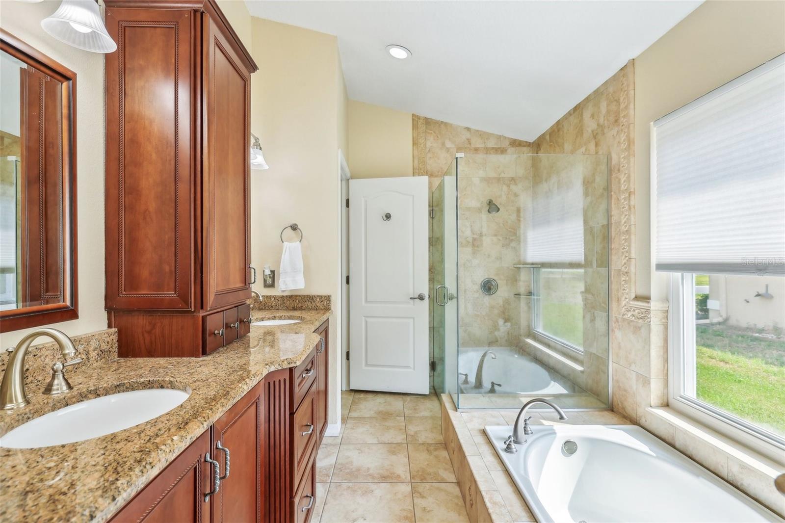 2598 EKANA DR, OVIEDO, FL, 32765