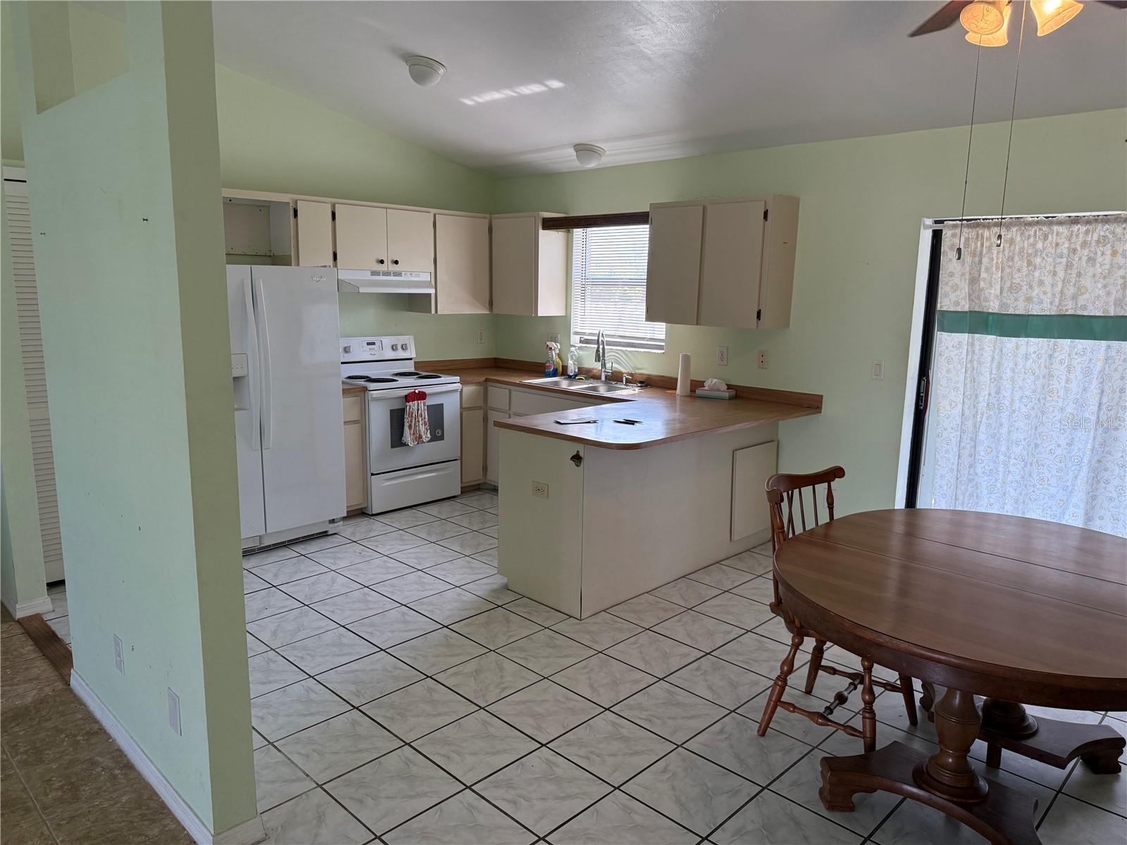 2006 NW 11TH CT, CAPE CORAL, FL, 33993