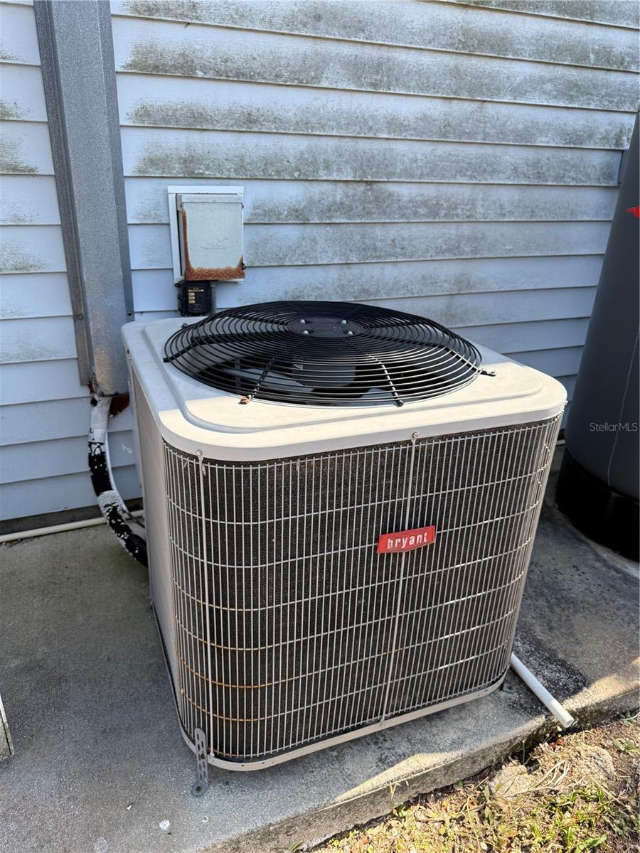 2006 NW 11TH CT, CAPE CORAL, FL, 33993