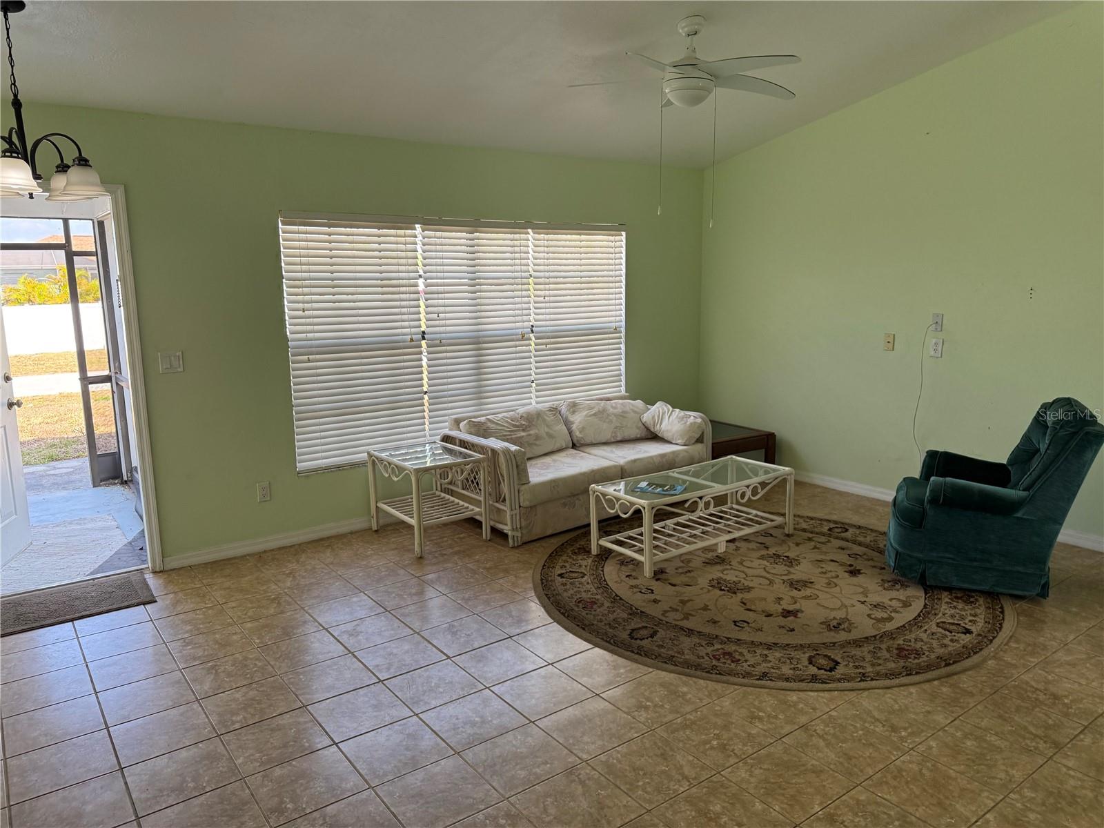 2006 NW 11TH CT, CAPE CORAL, FL, 33993