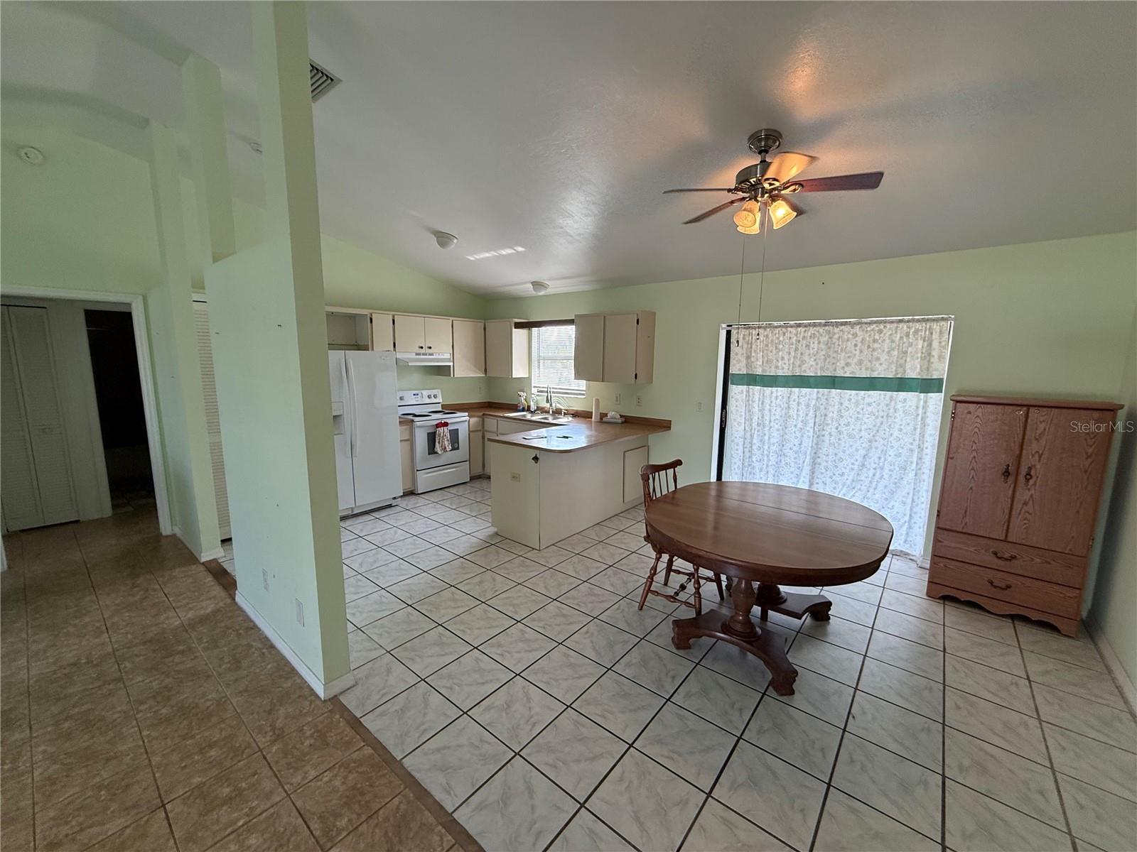 2006 NW 11TH CT, CAPE CORAL, FL, 33993