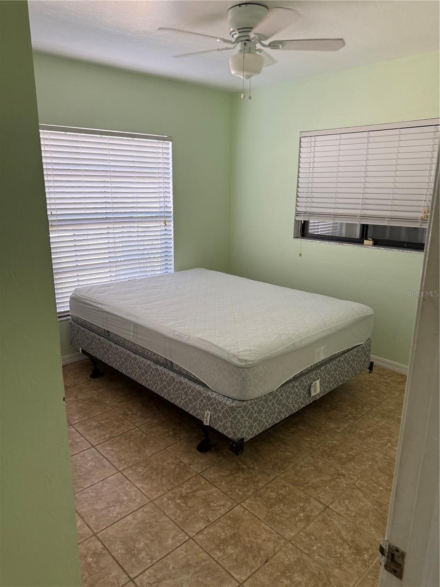 2006 NW 11TH CT, CAPE CORAL, FL, 33993