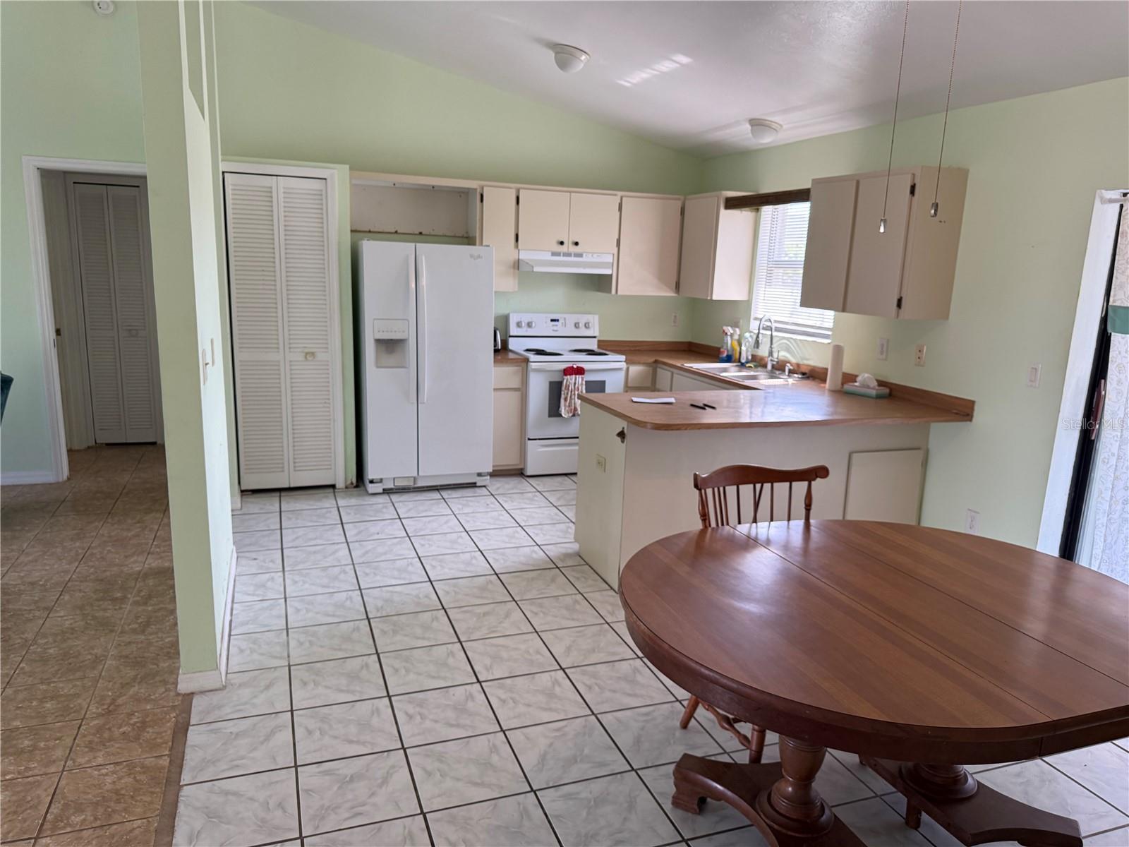 2006 NW 11TH CT, CAPE CORAL, FL, 33993