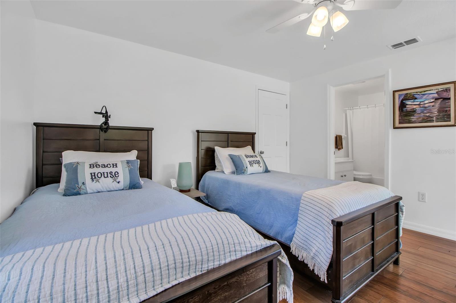 508 HOWARD CT, SARASOTA, FL, 34236