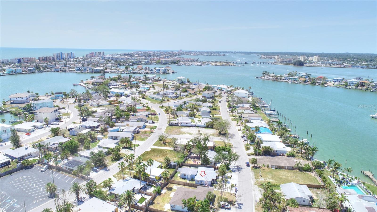 14026 E PARSLEY DR #B, MADEIRA BEACH, FL, 33708