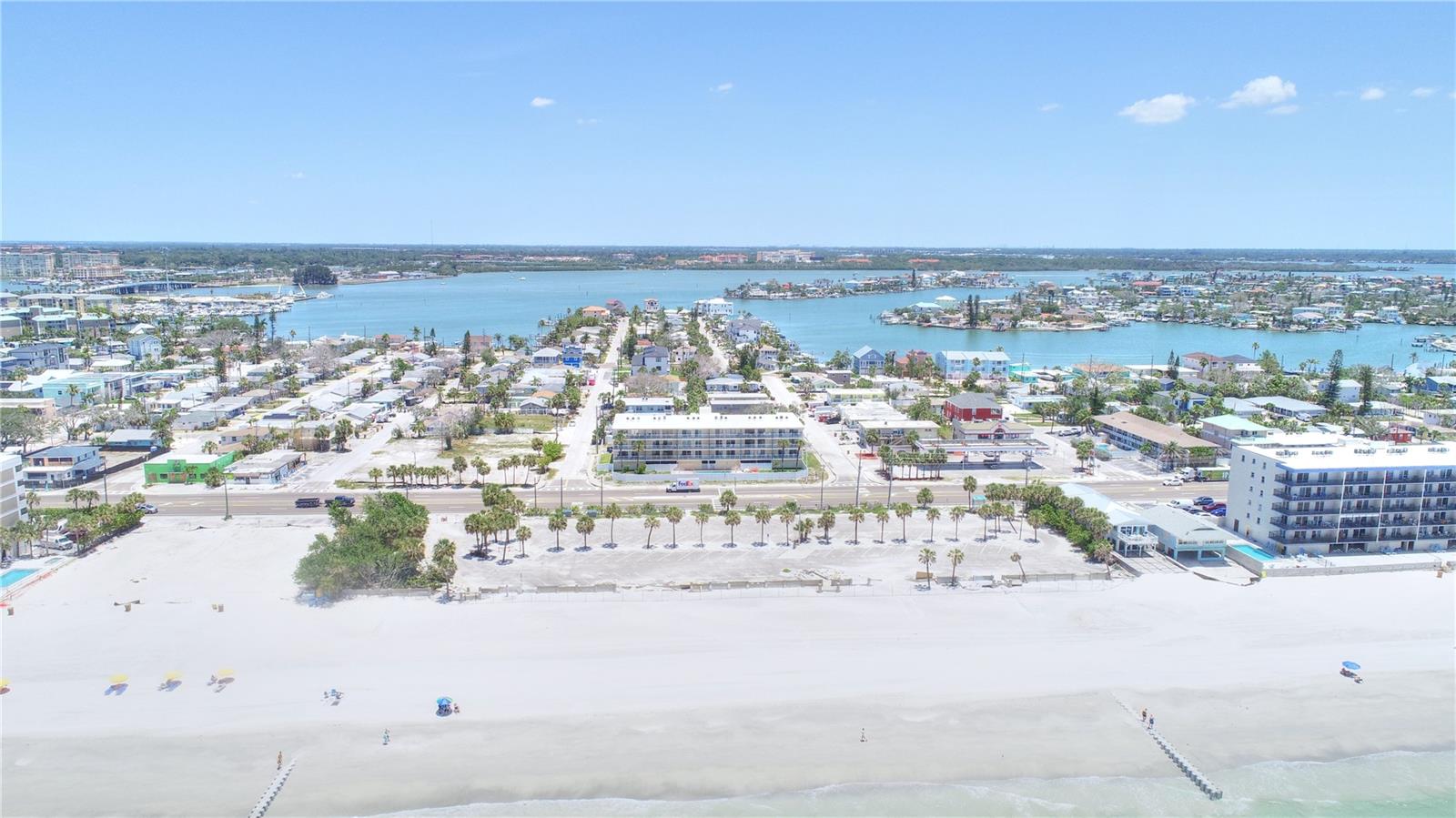 14026 E PARSLEY DR #B, MADEIRA BEACH, FL, 33708