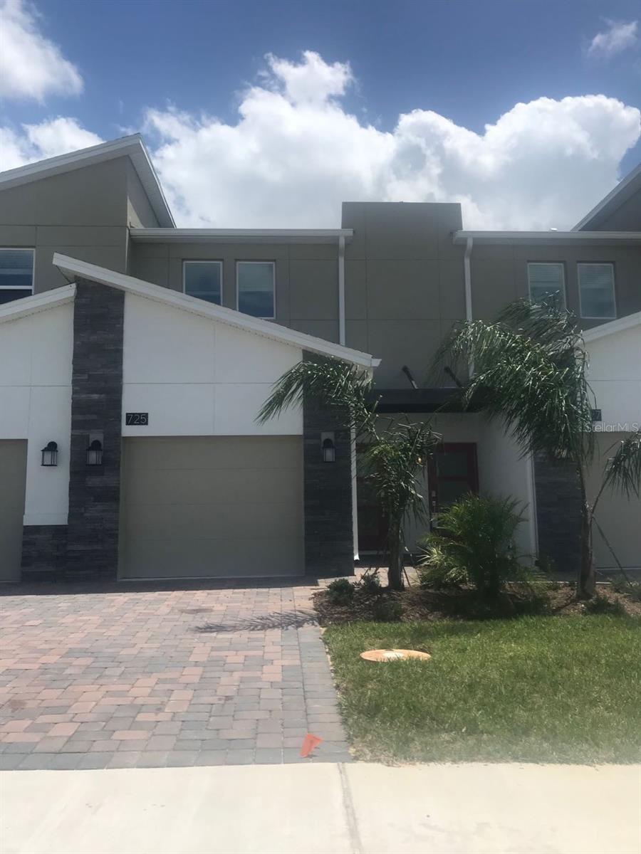 725 OCEAN COURSE AVE, DAVENPORT, FL, 33896