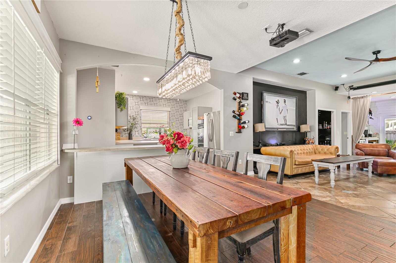 2623 GABLES DR, EUSTIS, FL, 32726