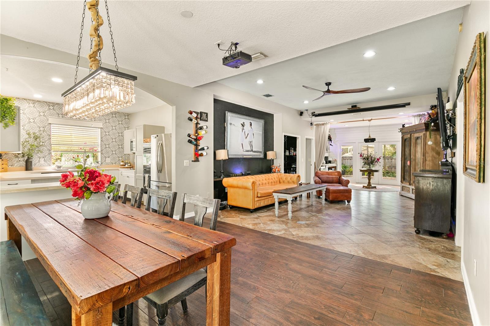 2623 GABLES DR, EUSTIS, FL, 32726