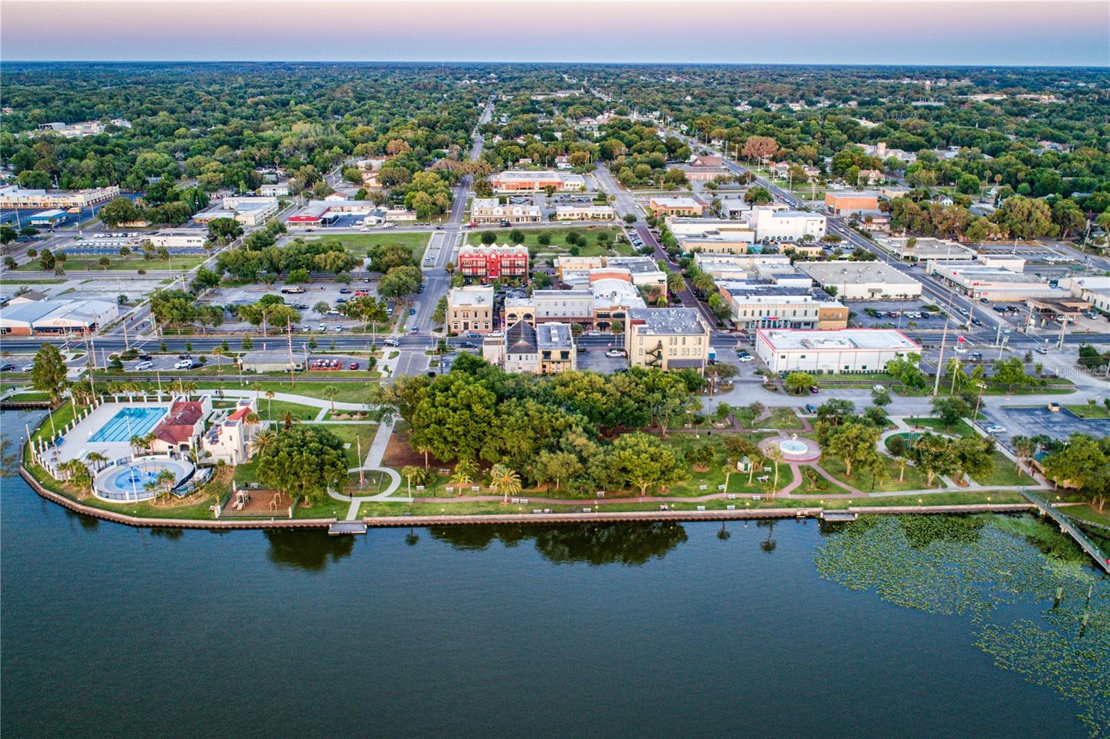 2623 GABLES DR, EUSTIS, FL, 32726