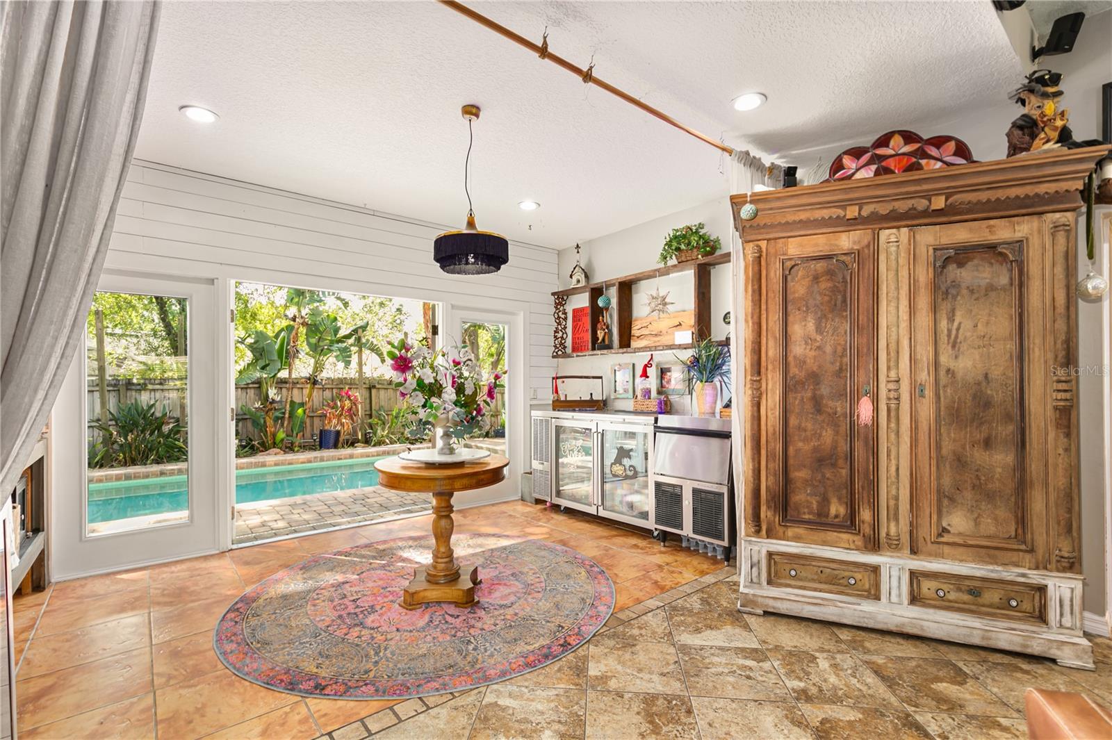 2623 GABLES DR, EUSTIS, FL, 32726