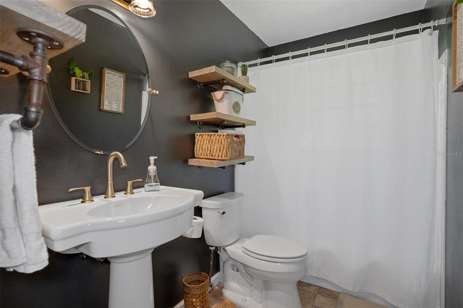 6501 BARCELLONA RD, LAND O LAKES, FL, 34637