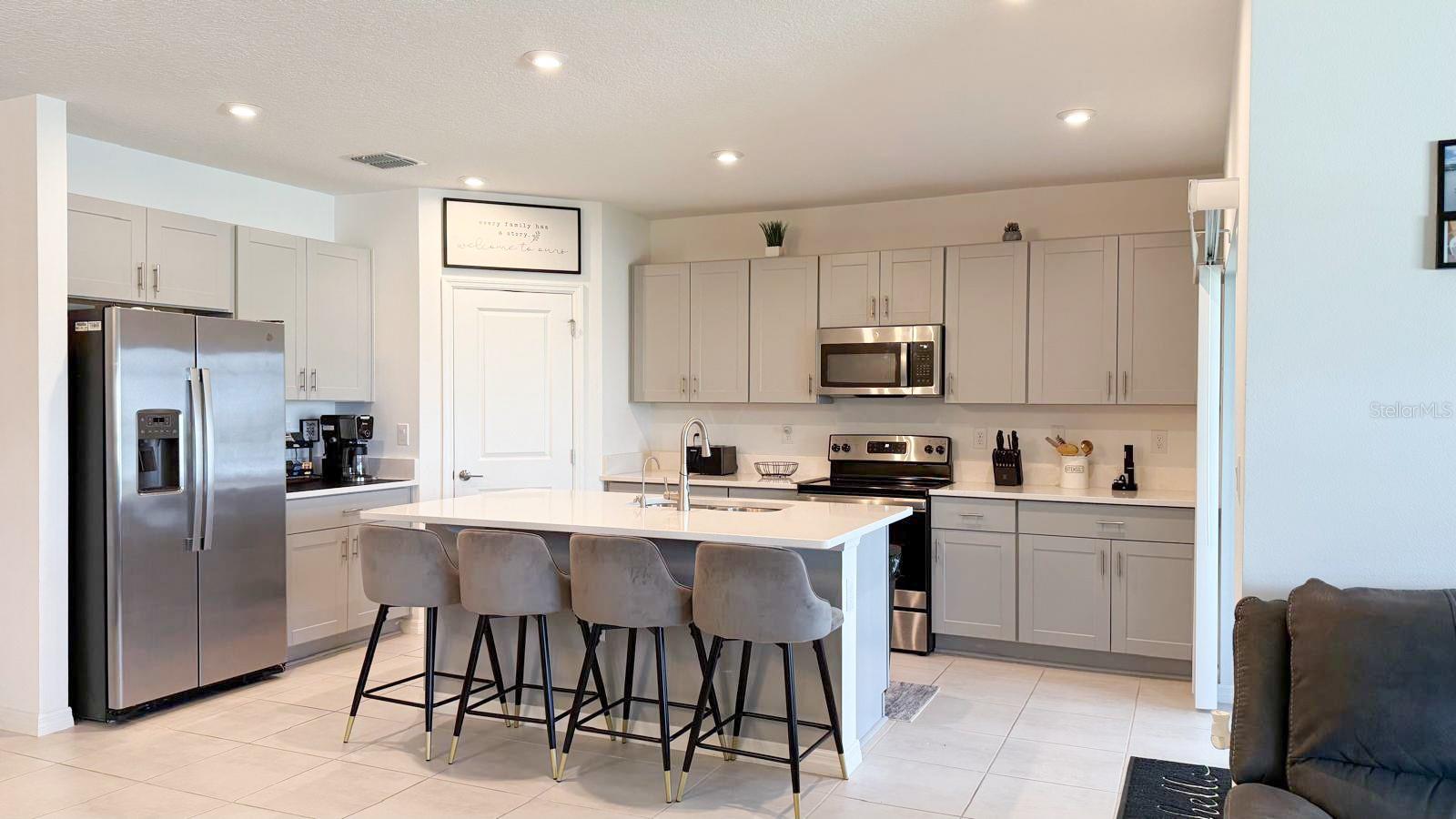 542 PINE TREE BRIDGE TRL, ST CLOUD, FL, 34772